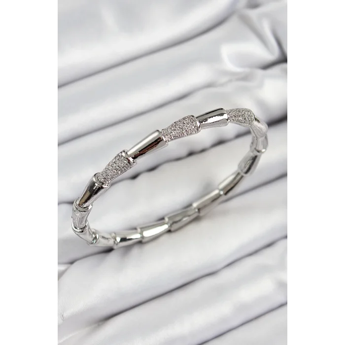 Pirinç Zirkon Taşlı Kemik Model Gümüş Renk Vip Kadın Bileklik