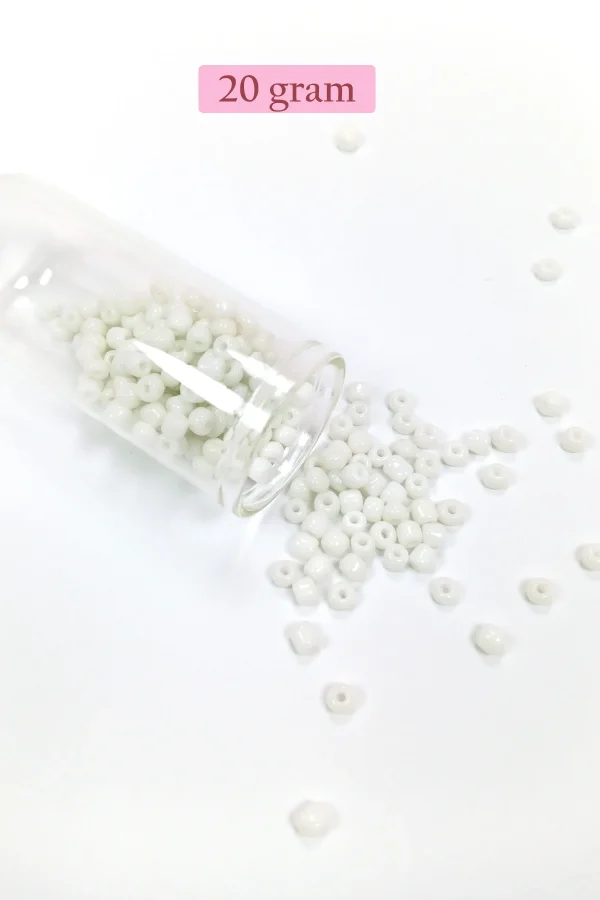 Dökme Cam Kum Boncuk Büyük Boy (6/0) 4 mm - 4 Renk - Toplam 80 Gram - BNC408