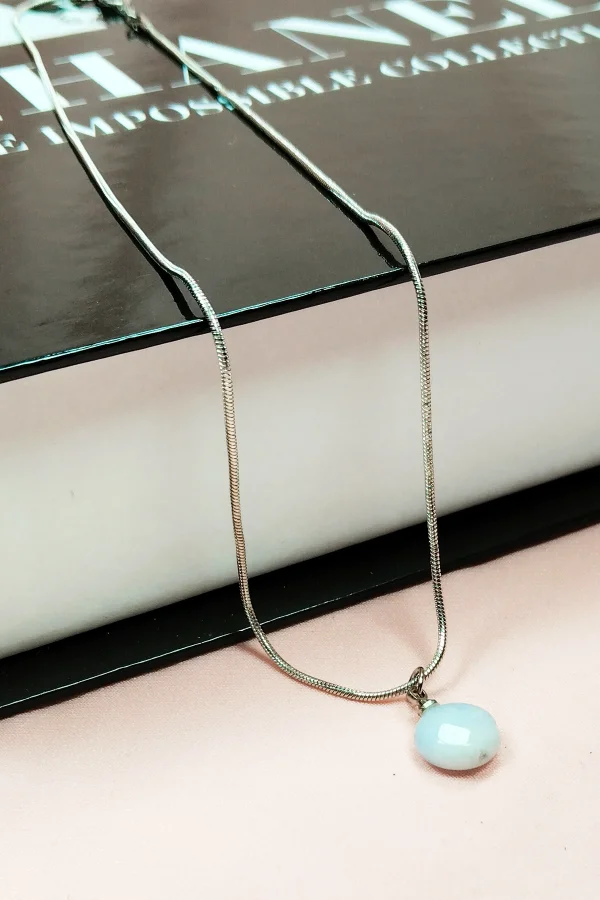 Kalsedon Doğal Taşı Zincirli El Yapımı Kolye Uç: 1,5 cm Zincir: 20 cm Kutulu