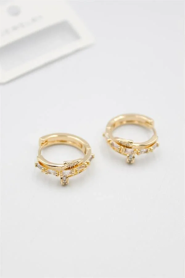 Taşlı Çivi Küpe - Altın