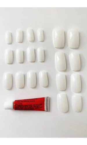 60 Adet Naturel Badem Takma Tırnak ve 3 Adet Yapıştırıcı