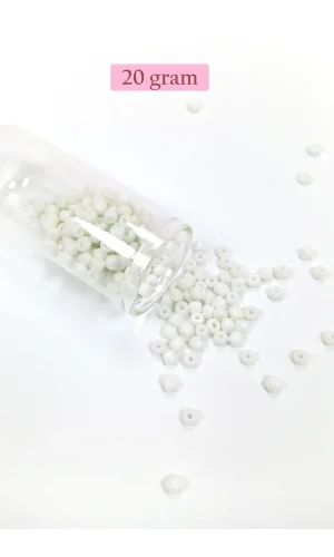 Dökme Cam Kum Boncuk Büyük Boy (6/0) 4 mm - 20 Gram - Beyaz - BNC075