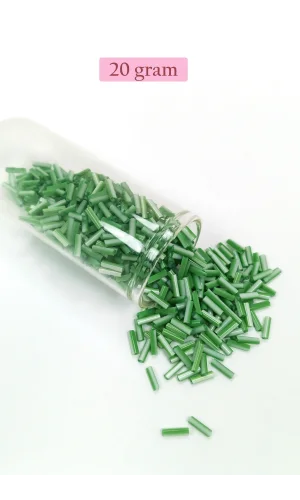 Uzun Boru Kesme Boncuk Çap 2mm Uzunluk 10 mm - 20 Gram - Yeşil Beyaz - BNC247