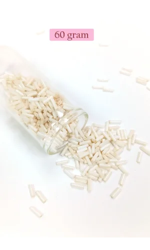 Uzun Boru Kesme Boncuk Çap 2mm Uzunluk 10 mm - 60 Gram - Açık Krem - BNC298