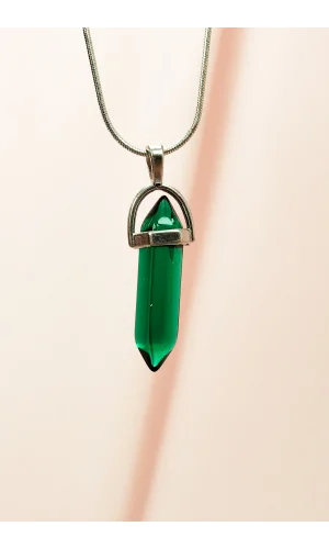 Yeşil Kuvars Doğal Taşı Zincirli El Yapımı Tasarımlı Kolye Uç: 3,5 cm Zincir: 20 cm Kutulu
