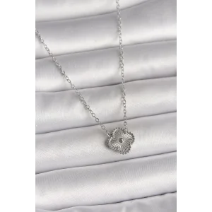 316L Çelik Gümüş Renk İşleme Detaylı Yonca Model Kadın Kolye