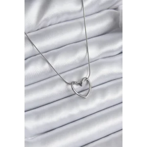 316L Çelik Gümüş Renk Kalp Model Kadın Kolye