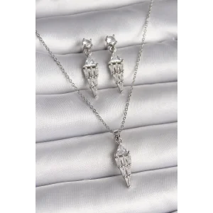 316L Çelik Gümüş Renk Zincir Sallantı Zirkon Taş Model Kadın Kolye Küpe Seti