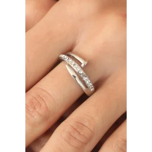 Gümüş Renk Taşlı Çivi Ayarlanabilir Kadın Yüzük