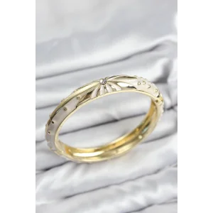 Mineli Pirinç Zirkon Taşlı Bej Desen Motifli Gold Kadın Kelepçe