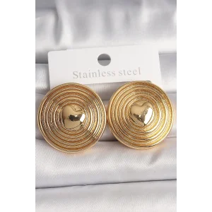 Pirinç Gold Renk Kalp İşlemeli Daire Plaka Model Kadın Küpe