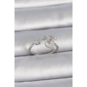 Pirinç Gümüş Renk Ayarlanabilir Zirkon Taşlı Yıldız Model Kadın Yüzük