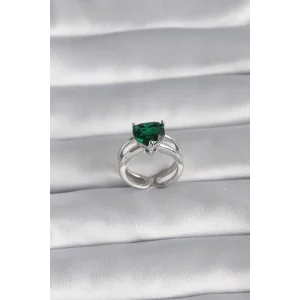 Pirinç Gümüş Renk Yeşil Zirkon Taşlı Tek Taş Model Kadın Yüzük