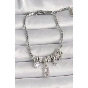 Pirinç Gümüş Renk Zincir Sallantı Zirkon Taşlı Messika Figür Yıldız Detay Kadın Bileklik