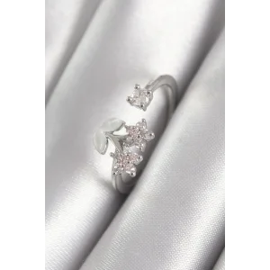 Pirinç Gümüş Renk Zirkon Taşlı Çiçek Model Kadın Yüzük
