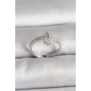 Pirinç Gümüş Renk Zirkon Taşlı İnci Detaylı Kilit Kalp Model Ayarlanabilir Yüzük