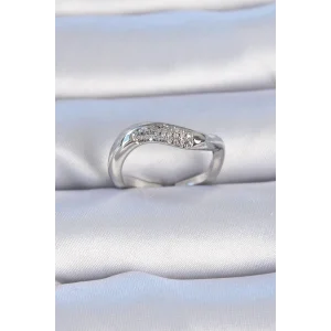 Pirinç Gümüş Renk Zirkon Taşlı Kadın Yüzük