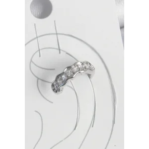 Pirinç Gümüş Renk Zirkon Taşlı Kıkırdak Model Kadın Küpe