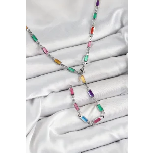 Pirinç Renkli Zirkon Taşlı Dikdörtgen Model Gümüş Renk Kadın Y Kolye