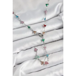 Pirinç Renkli Zirkon Taşlı Üçgen Model Gümüş Renk Kadın Y Kolye