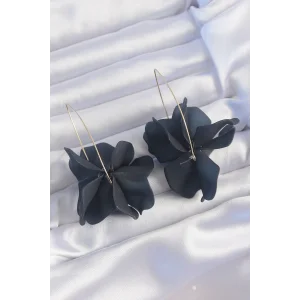 Pirinç Siyah Renkli Flora Küpe