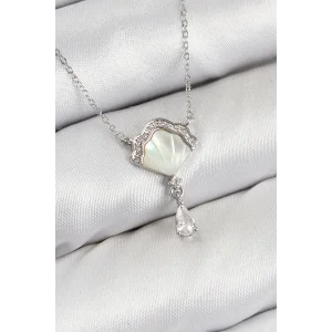 Pirinç Zirkon Taşlı İstiridye Model Gümüş Renk Kadın Kolye