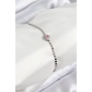 Pirinç Zirkon Taşlı Kalp Model Ezme Zincir Gümüş Renk Kadın Bileklik