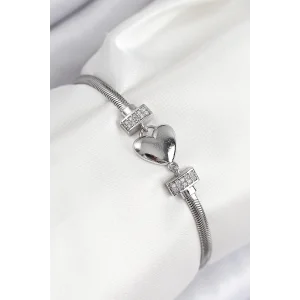 Pirinç Zirkon Taşlı Kalp Model Gümüş Renk Kadın Bileklik