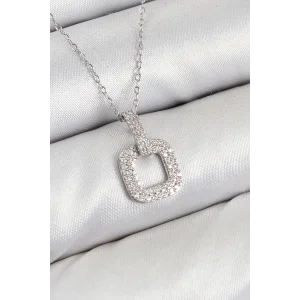 Pirinç Zirkon Taşlı Kare Model Gümüş Renk Kadın Kolye