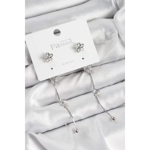 Pirinç Zirkon Taşlı Sallantılı Çiçek Model Gümüş Renk 925 Ayar Gümüş Çivi Kadın Küpe