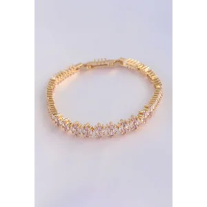 Vip Seri Pirinç Pembe Zirkon Taşlı Gold Renk Baget Model Bileklik