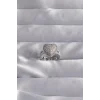 Pirinç Ayarlamalı Gümüş Renk Zirkon Taşlı Bombeli Kalp Yüzük