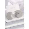 Pirinç Gümüş Renk Daire Plaka Model Kadın Küpe