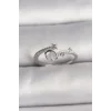 Pirinç Gümüş Renk Zirkon Taşlı Beyaz Mineli Yıldız Detay Ayarlanabilir Kadın Yüzük