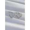 Pirinç Gümüş Renk Zirkon Taşlı Kıvrımlı Yarım Kalp Küpe