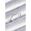 Pirinç Gümüş Renk Zirkon Taşlı Oval Beyaz Mineli Kadın Yüzük