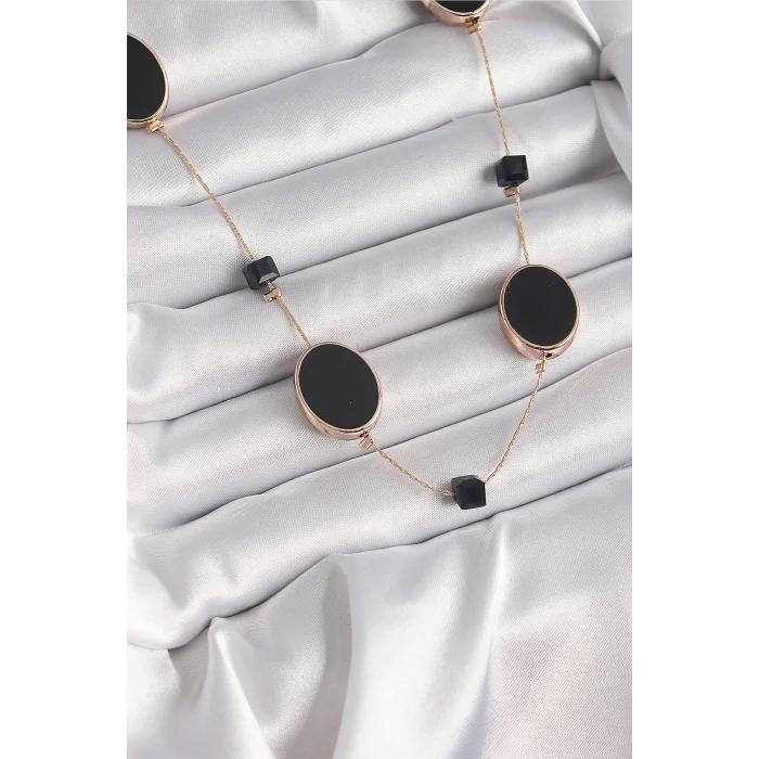 Pirinç Gold Renk Siyah Renk Oval Siyah Küp Detay Kadın Kolye