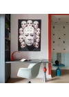 Çok Amaçlı Laminasyon Kumaş Örtü – Maskeli Kafalar Figürlü Psikolojik Sanat Temalı Duvar Örtüsü – Korku, Gotik ve Alternatif Dekor İçin | 100x75 cm