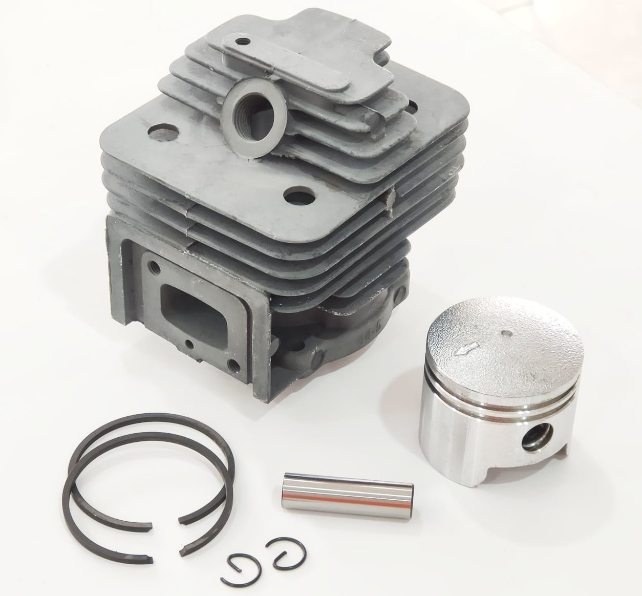 FERRİNO SİLİNDİR PİSTON 44 MM CHORM