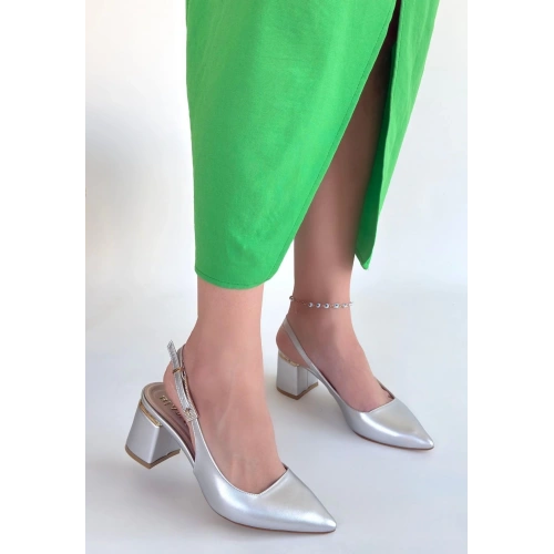 Buant Gümüş Cilt Topuklu Ayakkabı