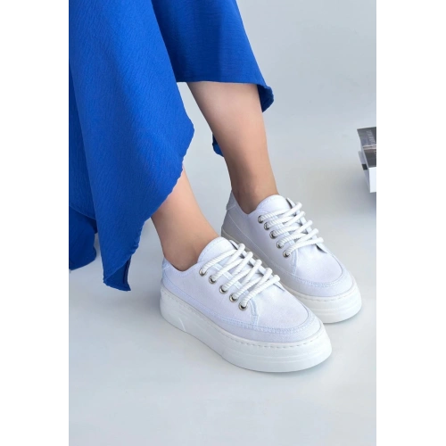 Carin Beyaz Keten Bağcıklı Spor Ayakkabı