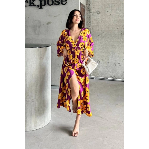 Çiçek baskılı elbise