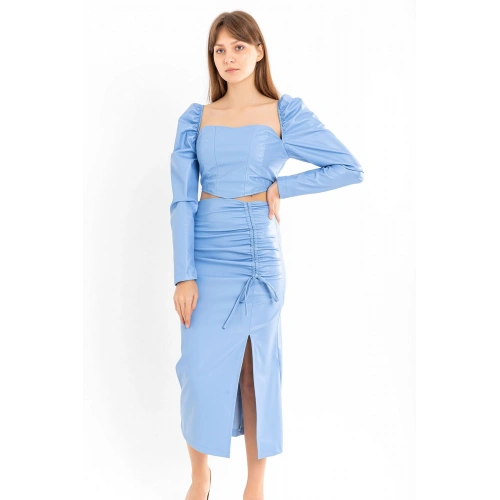 Deri Kumaş Diz Altı Boy Yırtmaçlı Büzgü Detaylı Kadın Etek-Mavi