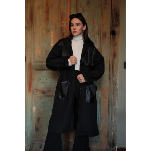 Deri Kumaş Garni Detay Jakar Kadın Trençkot-Siyah