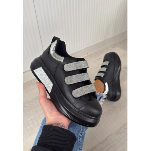 Elika Siyah Cilt Simli Cırt Cırtlı Spor Ayakkabı