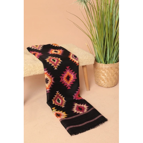 Kare Desenli Kadın Siyah Şal