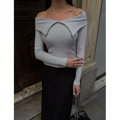 Kelebek yaka uzun kol bluz Gri