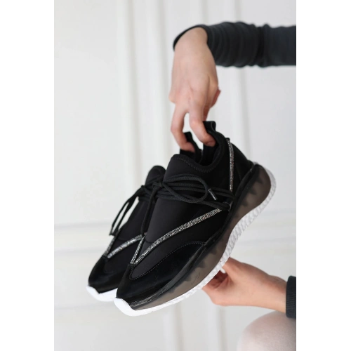 Liney Siyah Rugan Bağcıklı Spor Ayakkabı