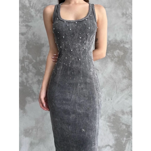 Taşlı askılı elbise