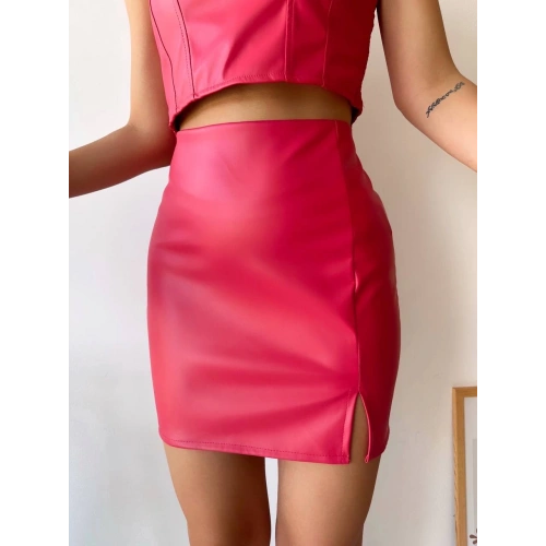 Tek yırtmaçlı arkadan fermuarlı deri etek fuşya s24475